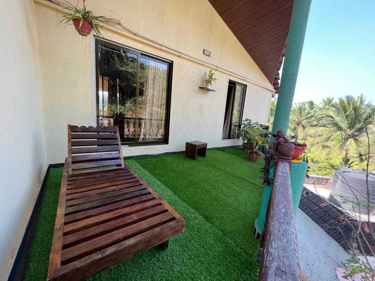 Rutu Enclave Bed and Breakfast Murūd Buitenkant foto